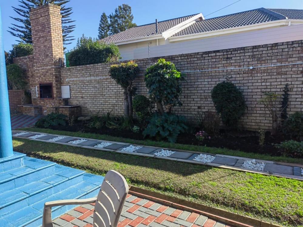 Obaa Sima Guest House Mthatha Ngoại thất bức ảnh