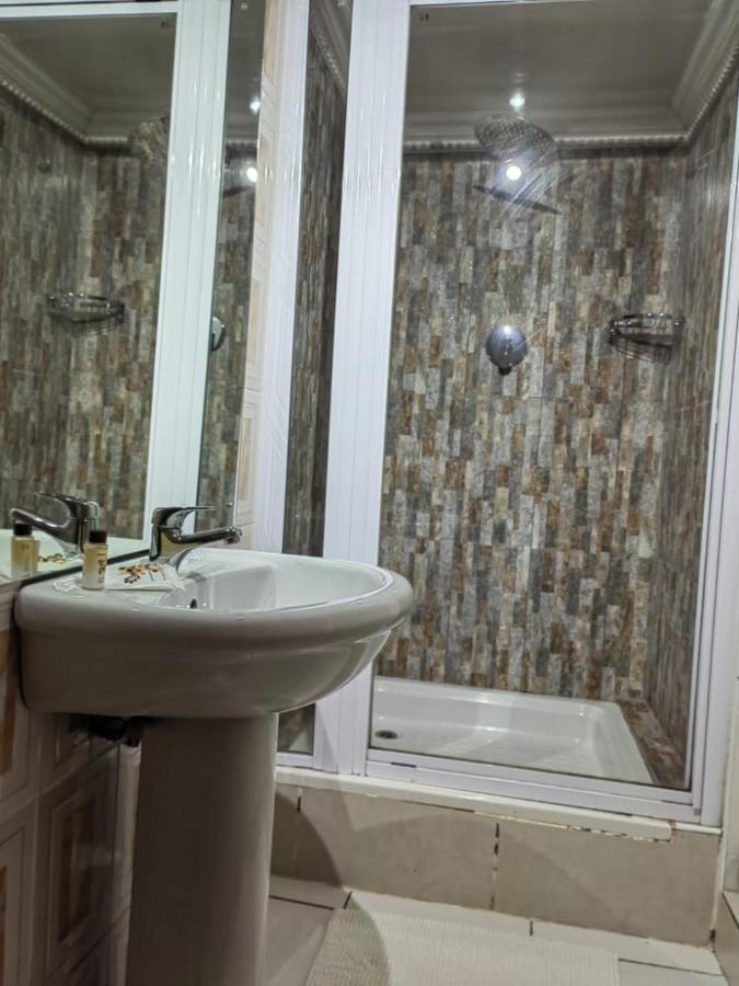 Obaa Sima Guest House Mthatha Ngoại thất bức ảnh