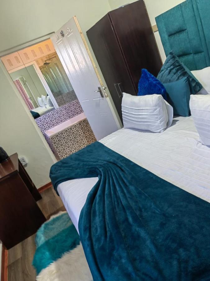 Obaa Sima Guest House Mthatha Ngoại thất bức ảnh